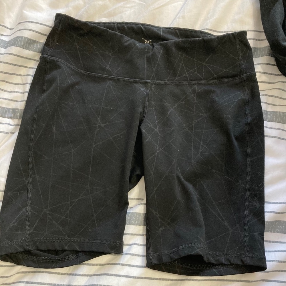 Old Navy Geometric Biker Shorts